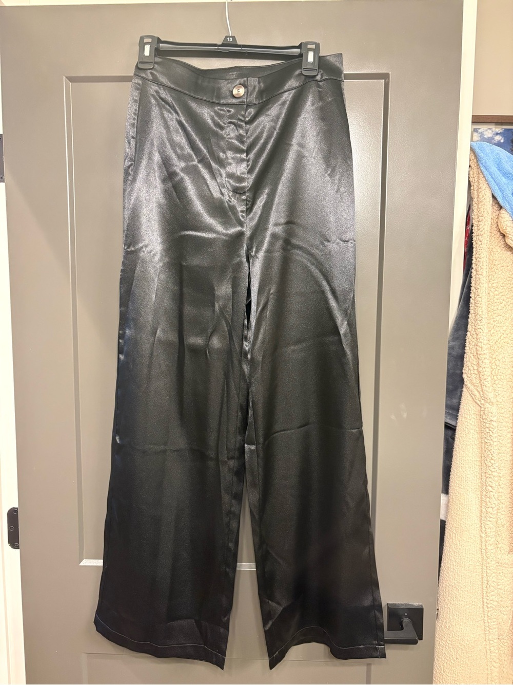 SHEIN Black Shiny Satin Trousers